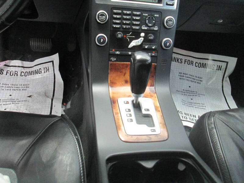 2009 Volvo XC70 3.2