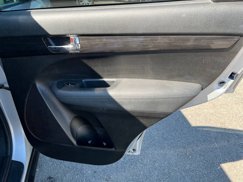 2012 Kia Sorento LX