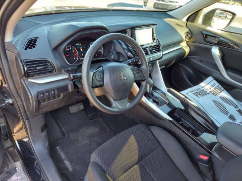 2022 Mitsubishi Eclipse Cross ES