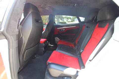 2019 Lamborghini Urus