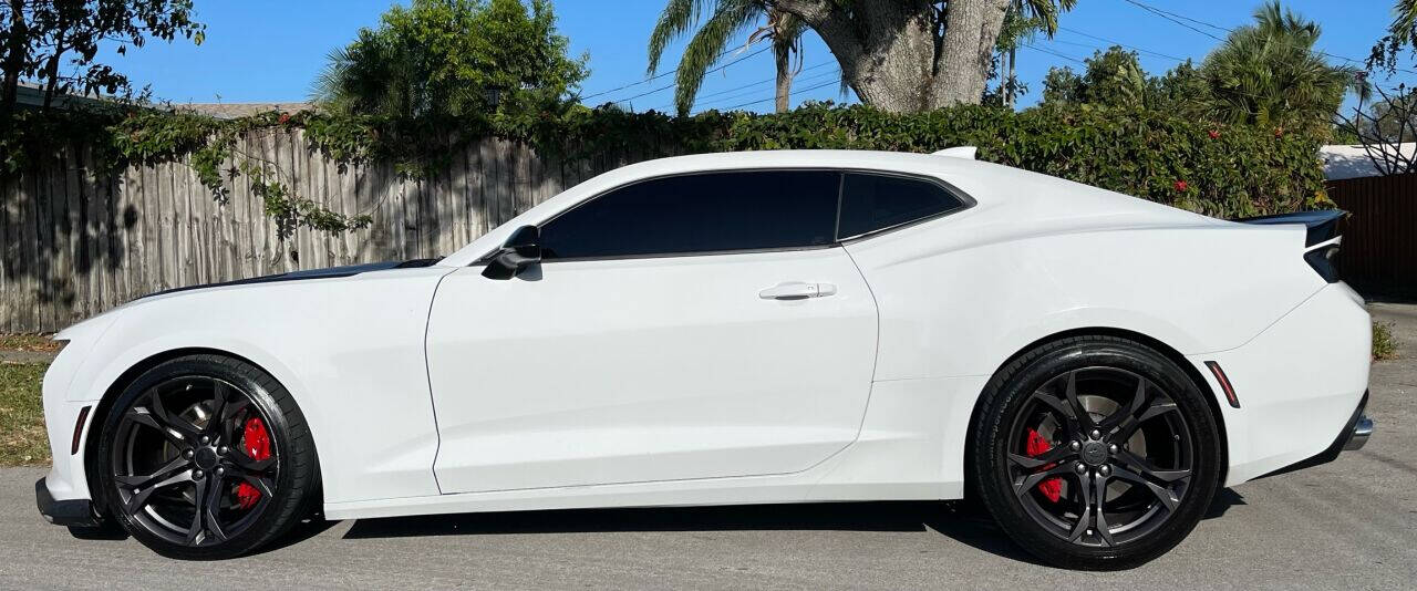 2018 Chevrolet Camaro  - $27,300