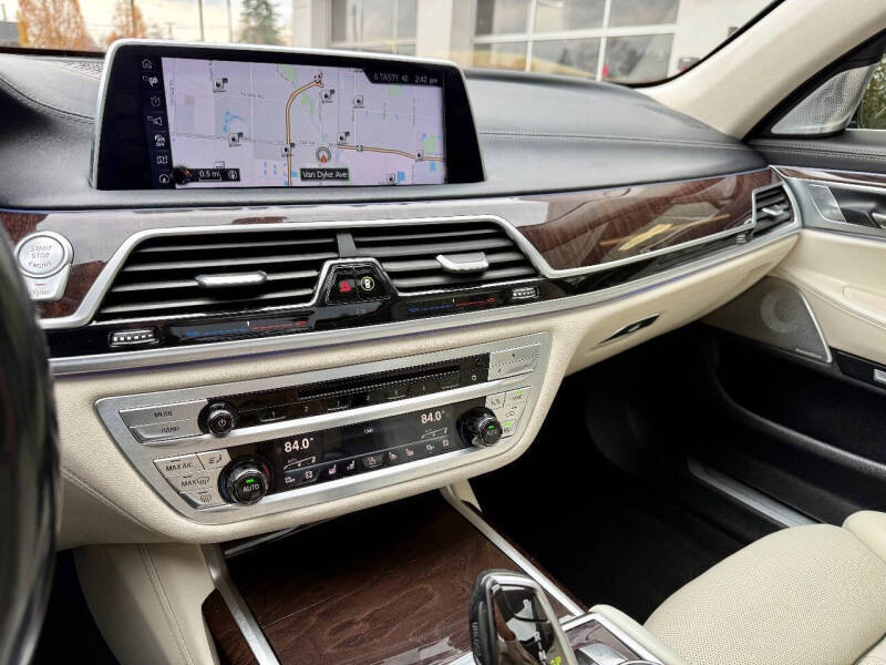 2016 BMW 7 Series 750i xDrive
