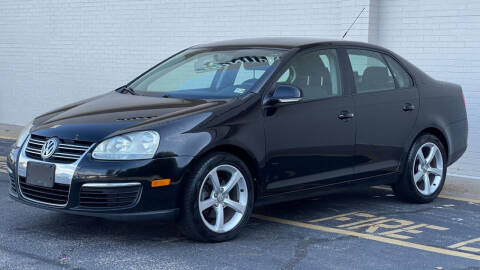 2010 Volkswagen Jetta for sale at Carland Auto Sales INC. in Portsmouth VA