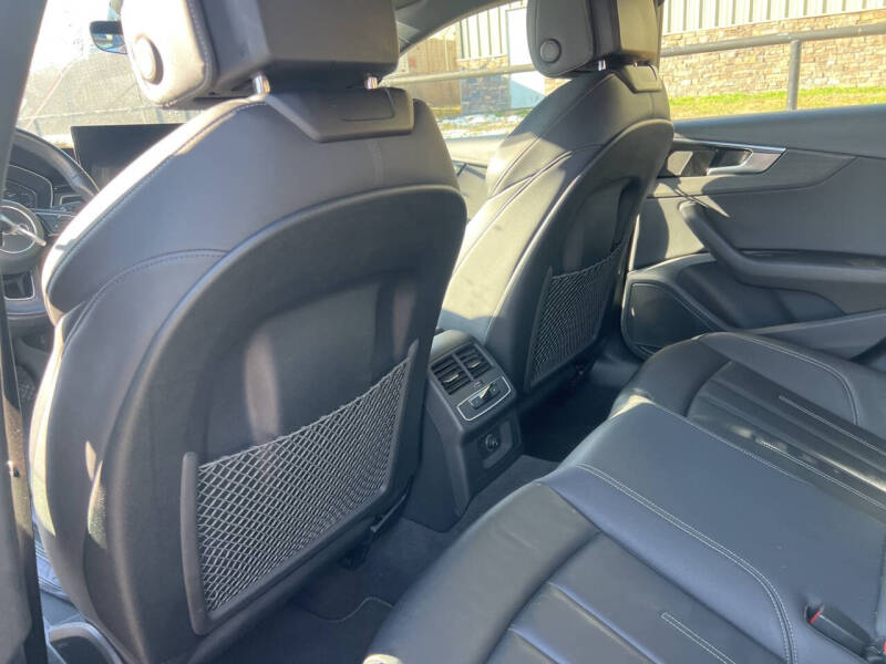 2022 Audi A5 Sportback quattro S line Premium 45 TFSI