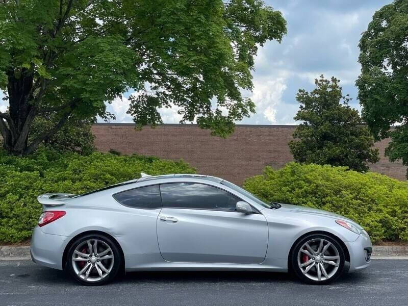2012 Hyundai Genesis Coupe 3.8 Track