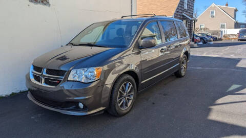 2017 Dodge Grand Caravan for sale at Elite Auto World Long Island in East Meadow NY