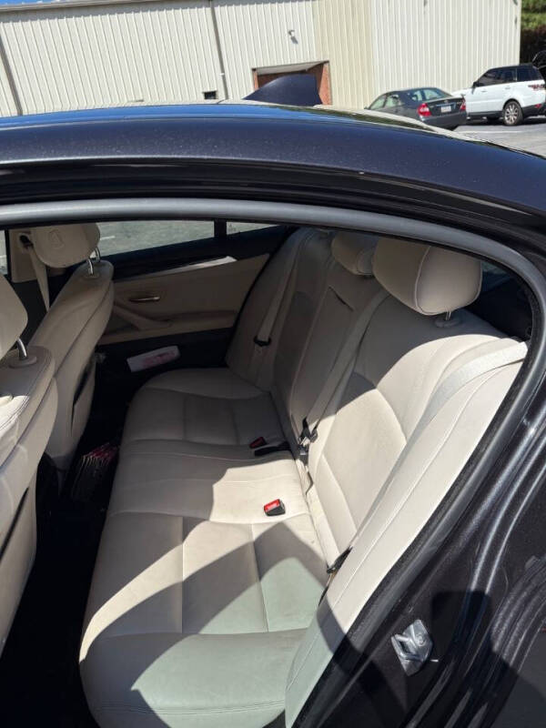 2014 BMW 5 Series 528i