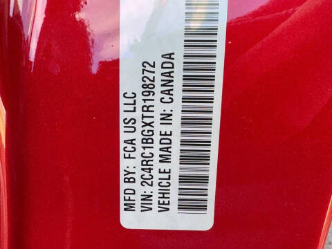 2026 Chrysler Pacifica Select