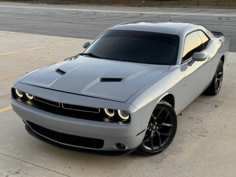 2020 Dodge Challenger SXT