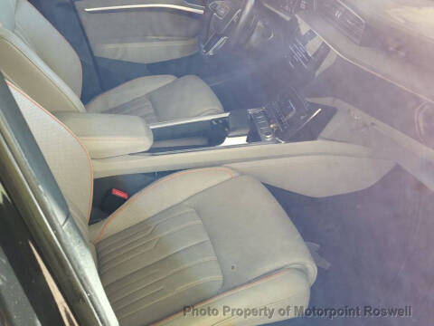 2024 Audi Q8 Sportback e-tron quattro Prestige S line