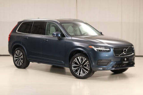 2022 Volvo XC90 T5 Momentum