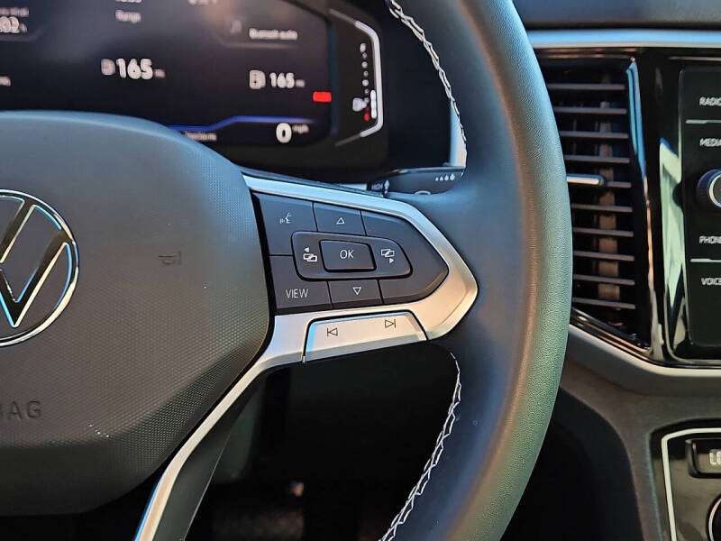 2023 Volkswagen Atlas Cross Sport SE