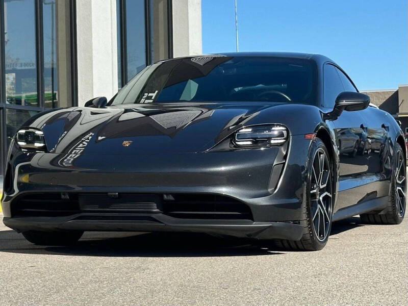 2022 Porsche Taycan