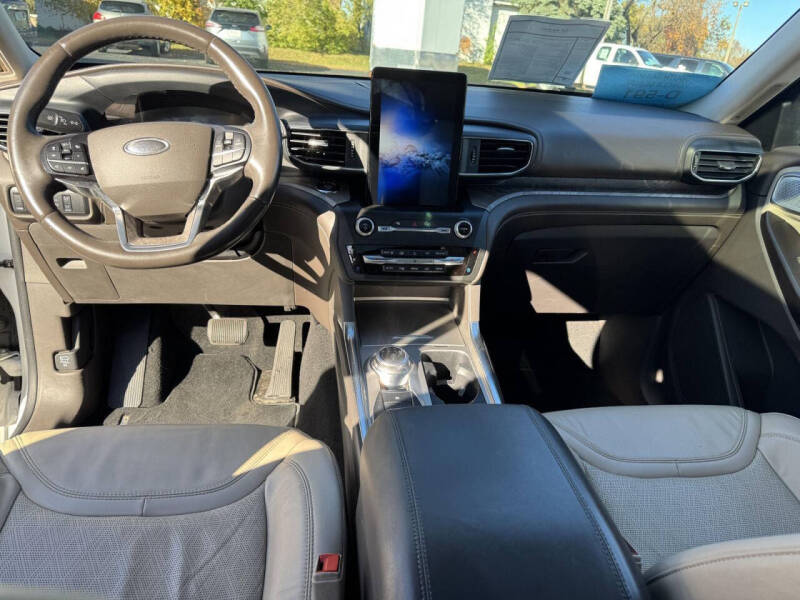 2020 Ford Explorer Platinum