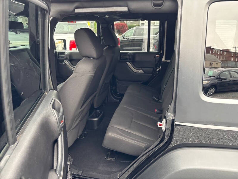 2015 Jeep Wrangler Unlimited Sport