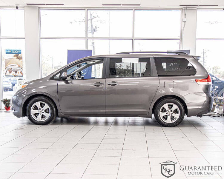2012 Toyota Sienna
