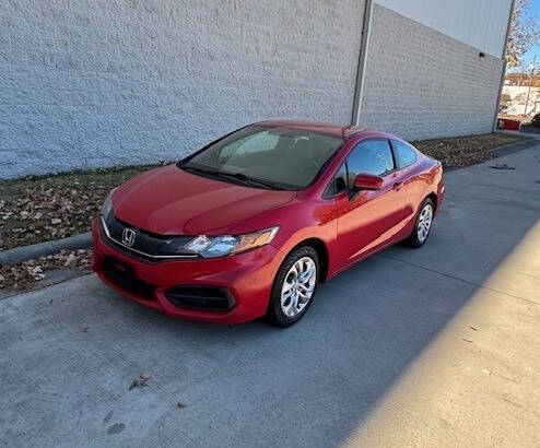 2015 Honda Civic LX's photo