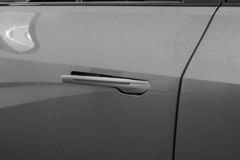 2024 Cadillac LYRIQ Luxury 3