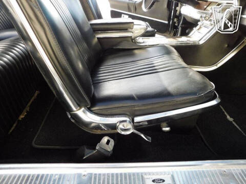 1965 Ford Thunderbird