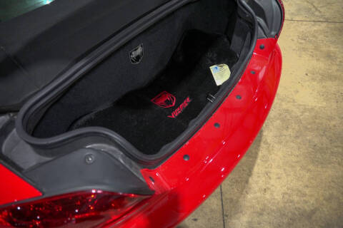 2004 Dodge Viper SRT-10