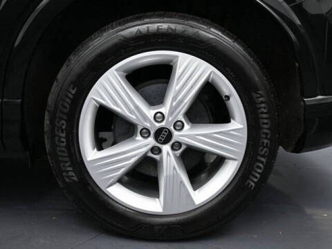 2024 Audi Q4 e-tron quattro Premium 50