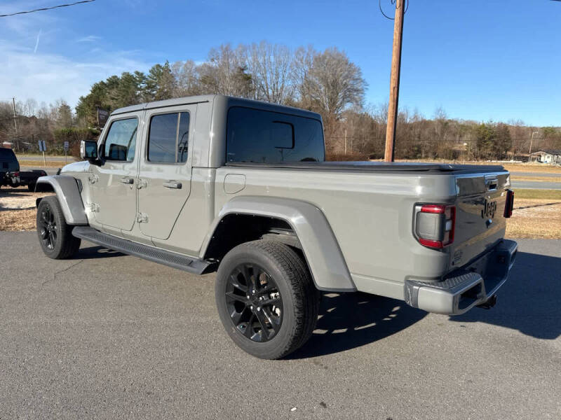 2022 Jeep Gladiator High Altitude