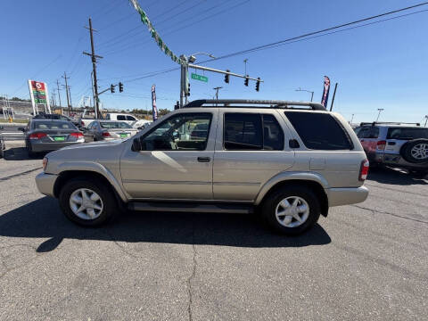 2002 Nissan Pathfinder LE