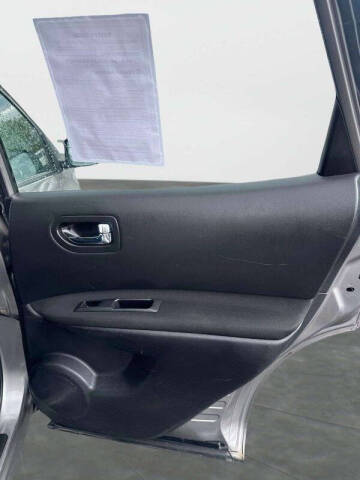 2011 Nissan Rogue S