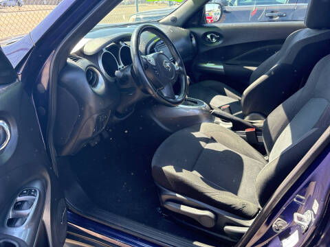 2016 Nissan JUKE SV