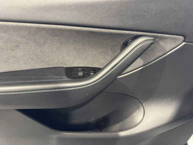 2020 Tesla Model Y Long Range