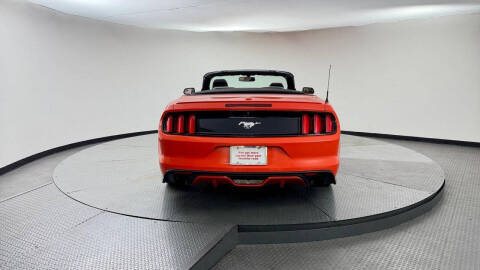 2016 Ford Mustang EcoBoost Premium