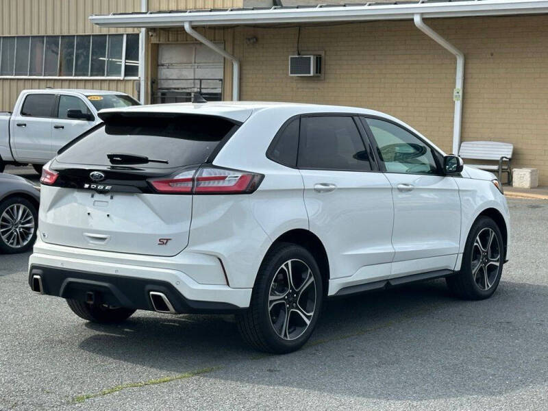 2023 Ford Edge ST