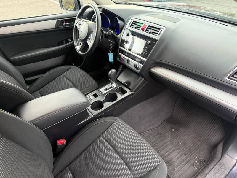 2016 Subaru Outback 2.5i Premium