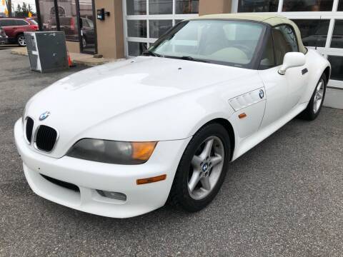 1997 BMW Z3 for sale at MAGIC AUTO SALES in Little Ferry NJ
