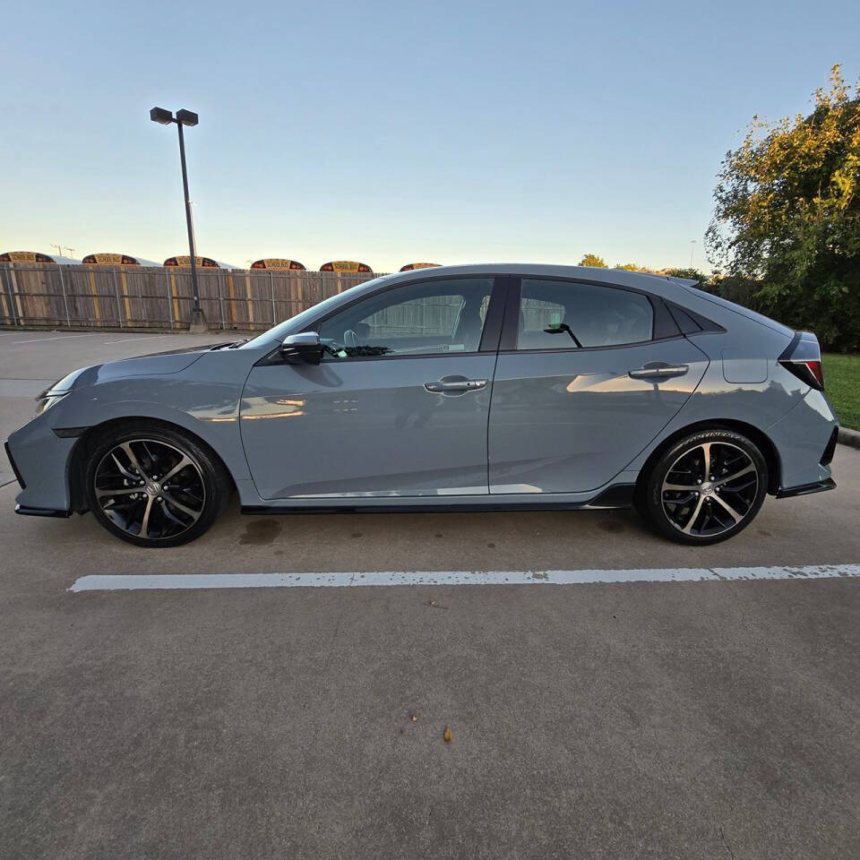 2021 Honda Civic for sale at MOTOR VILLAGE LLC in Houston, TX