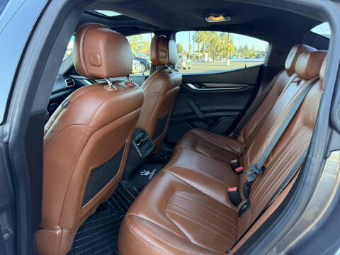 2014 Maserati Ghibli