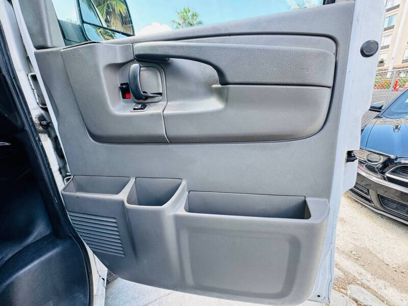 2014 Chevrolet Express 2500