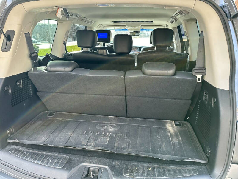 2017 Infiniti QX80 Signature Edition