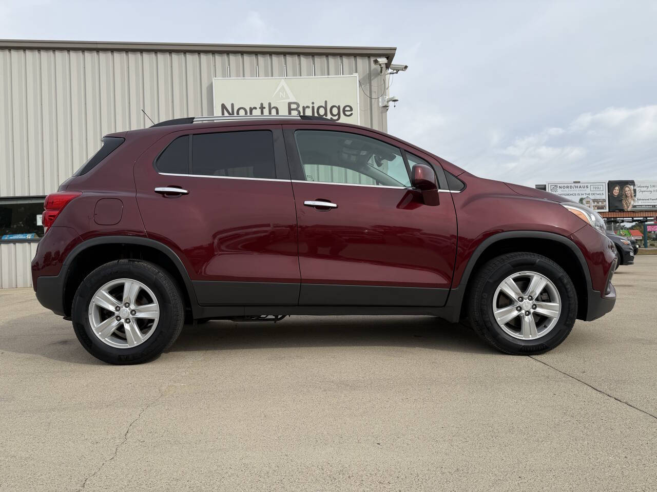2017 Chevrolet Trax LT photo 22