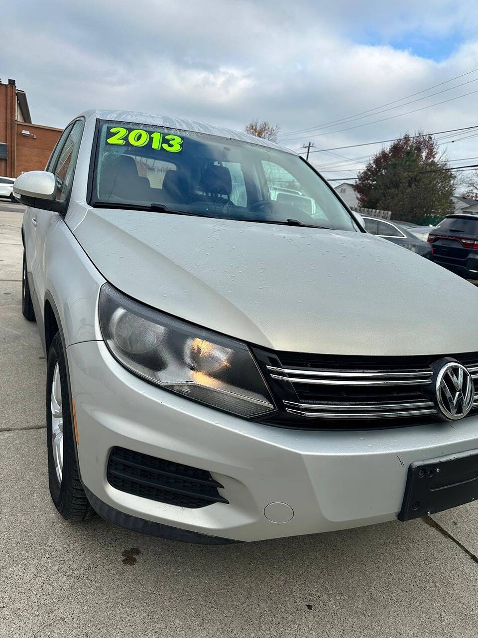 2013 Volkswagen Tiguan for sale at River Rides Auto Sale in Riverview, MI