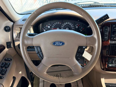 2004 Ford Explorer Limited