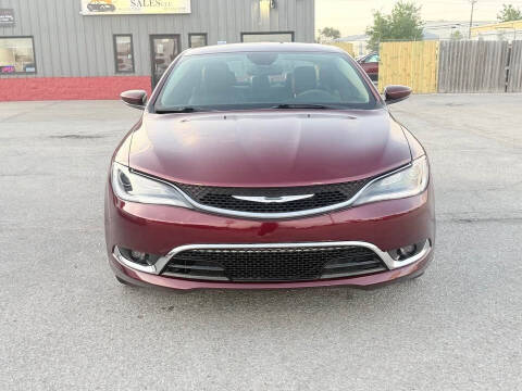 2016 Chrysler 200 C
