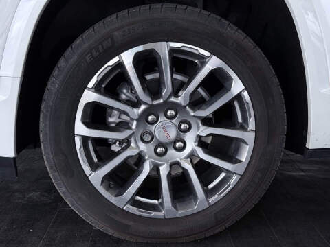 2022 GMC Acadia Denali