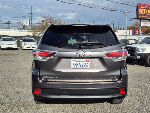 2015 Toyota Highlander XLE