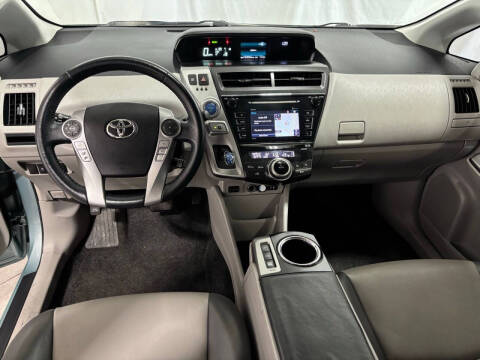 2016 Toyota Prius v