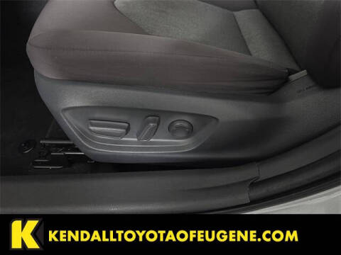 2021 Toyota Camry Hybrid LE