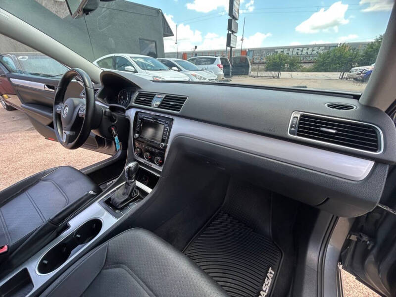 2013 Volkswagen Passat