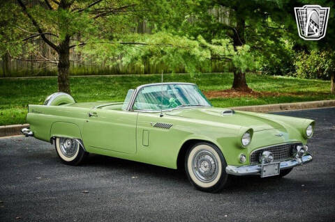 1956 Ford Thunderbird