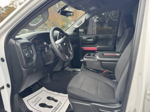 2020 Chevrolet Silverado 1500 Custom