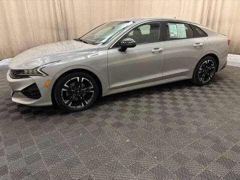 2022 Kia K5